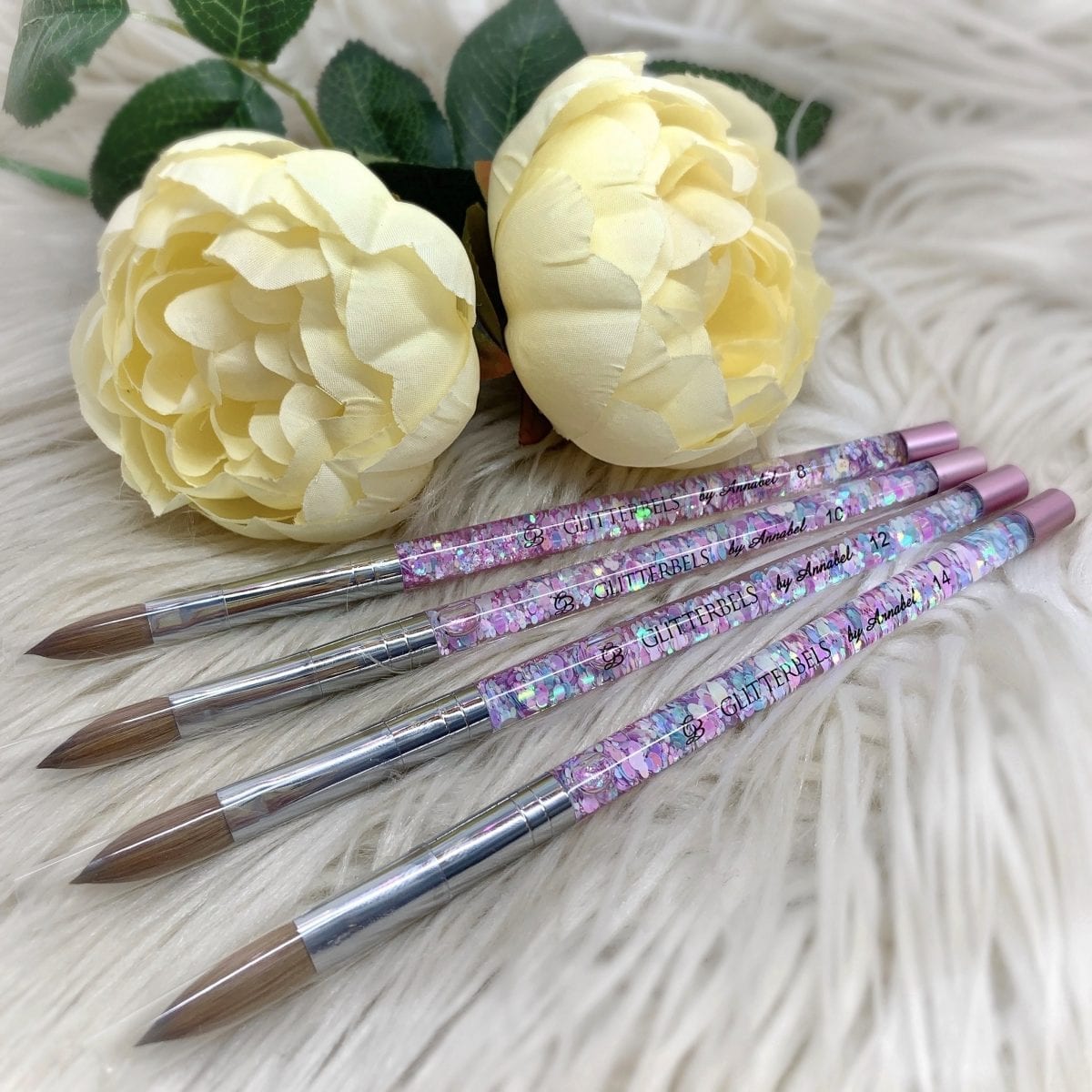 Pinched acrylic nail brush discount